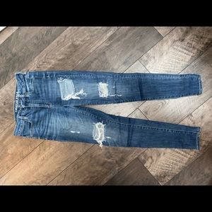 Super high waisted jeans